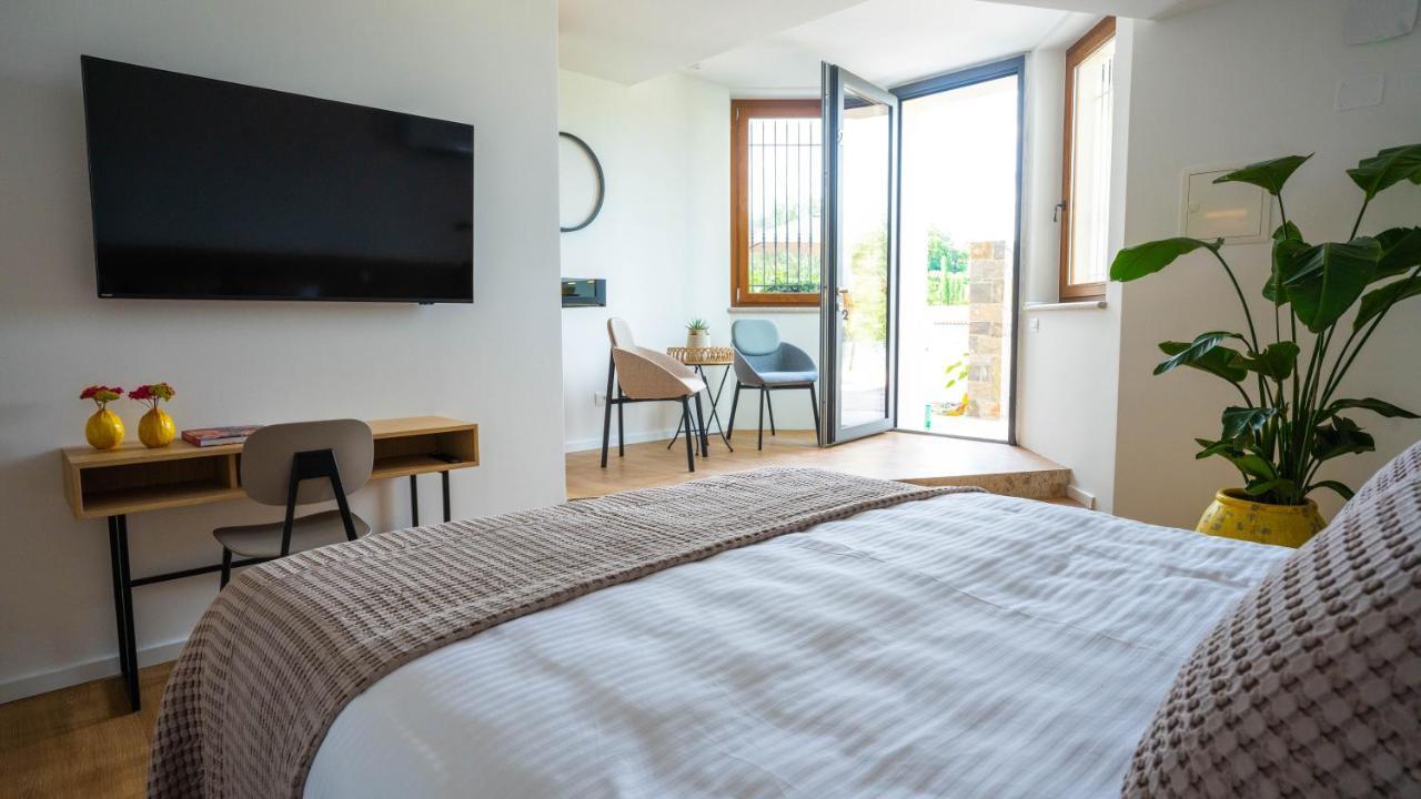 Maravida Vacation Rooms Доброво Екстериор снимка
